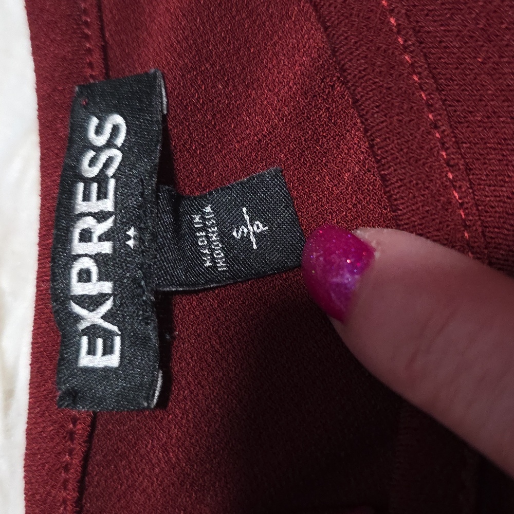 Express Keyhole Blouse- Small - Picture 4 of 8